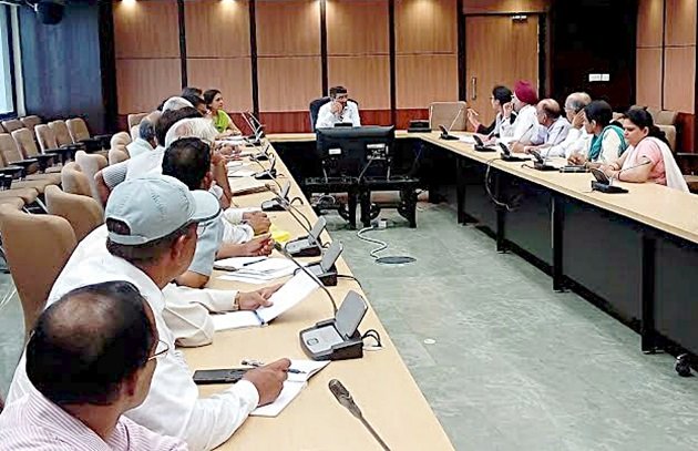 Dwarka Forum met with SDMC Commissioner Dr. Puneet Kumar Goel - Dwarka ...
