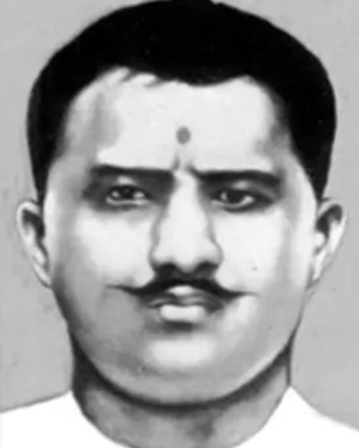 122वीं जयंती पर शहीद रामप्रसाद बिस्मिल को श्रद्धा सुमन अर्पित किए ...